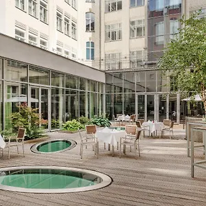 4* Hotel Moevenpick Am Potsdamer Platz